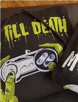 Shirt mit Till-Death-Motiv